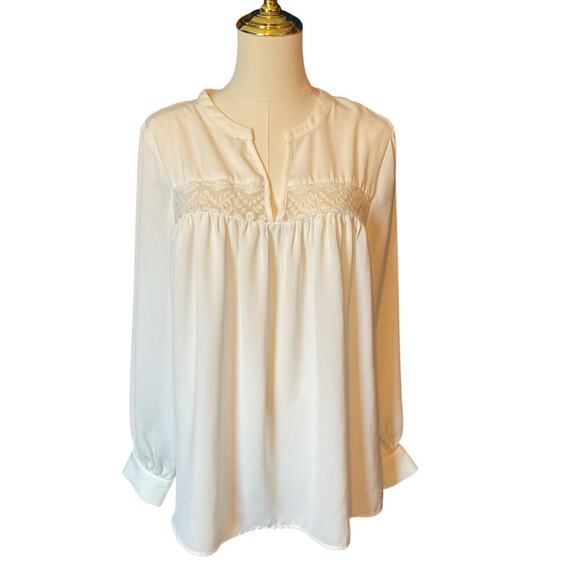 Collection by Cezele White Babydoll Style Tunic. Sheer Detail. Size Small - Picture 1 of 7